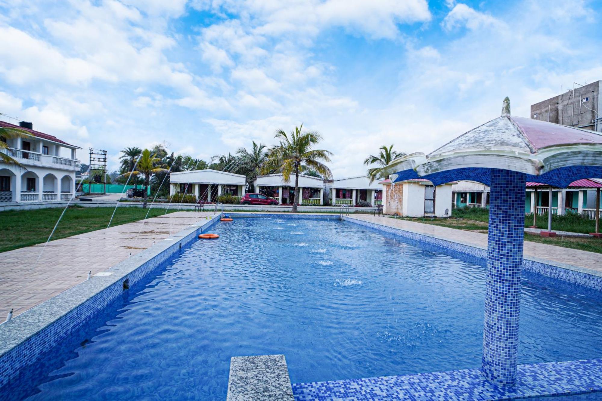 Silver Sand Eco Resort !! Beachfront !! With Biggest Pool And Huge Open Area !! Ideal For Weddings !! Couple Friendly !! Mandarmani Exterior photo